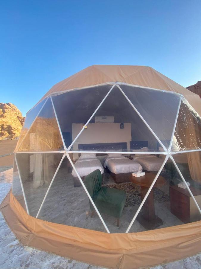 Saraya luxury camp Hotel Wadi Rum Bagian luar foto