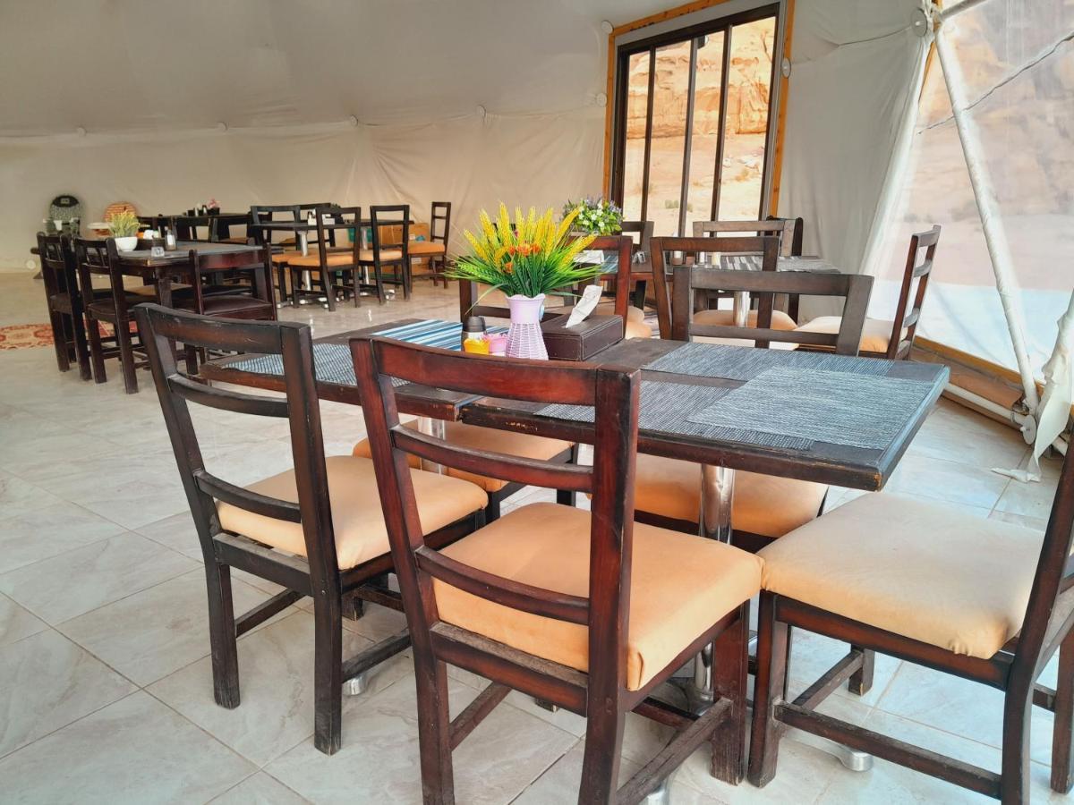 Saraya luxury camp Hotel Wadi Rum Bagian luar foto
