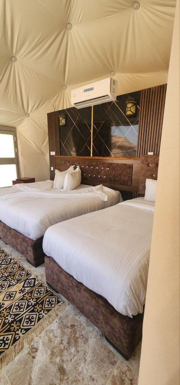Saraya luxury camp Hotel Wadi Rum Bagian luar foto